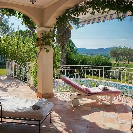 Holiday home Located In A Quiet And Secure Subdivision Near The Beaches Of Cala Rossa Porto-Vecchio (Corsica)